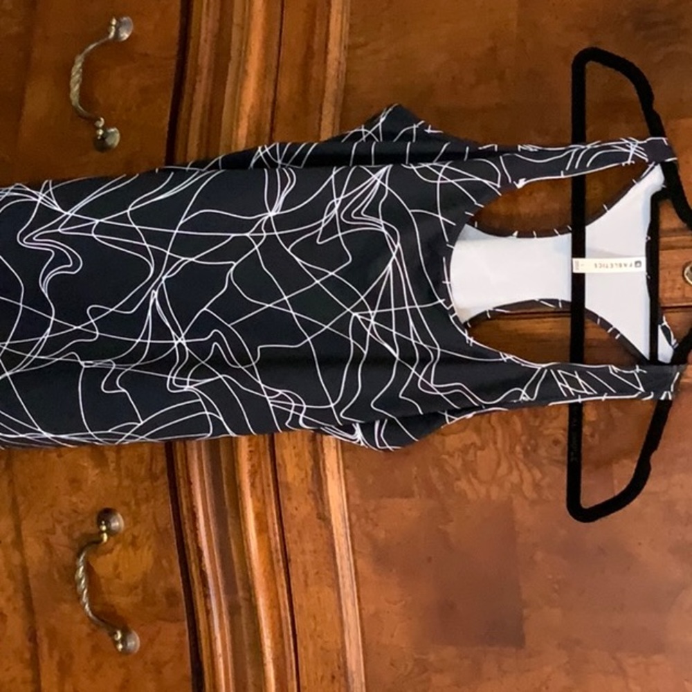 NWT fabletics razor back tank.